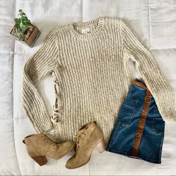 Lucky Brand Sweaters - Lucky Brand 🍀 Laced Side Sweater